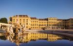 Det berømte Schönbrunn-palasset i Wien Interiøret til Schönbrunn-palasset