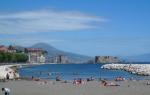Seaside resorts in Italy: from Rome to Naples Beach holidays near Naples