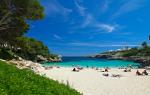 Mallorca, strender: oversikt, bilder, plassering på kartet og anmeldelser fra turister Mallorca hvite sandstrender på kartet
